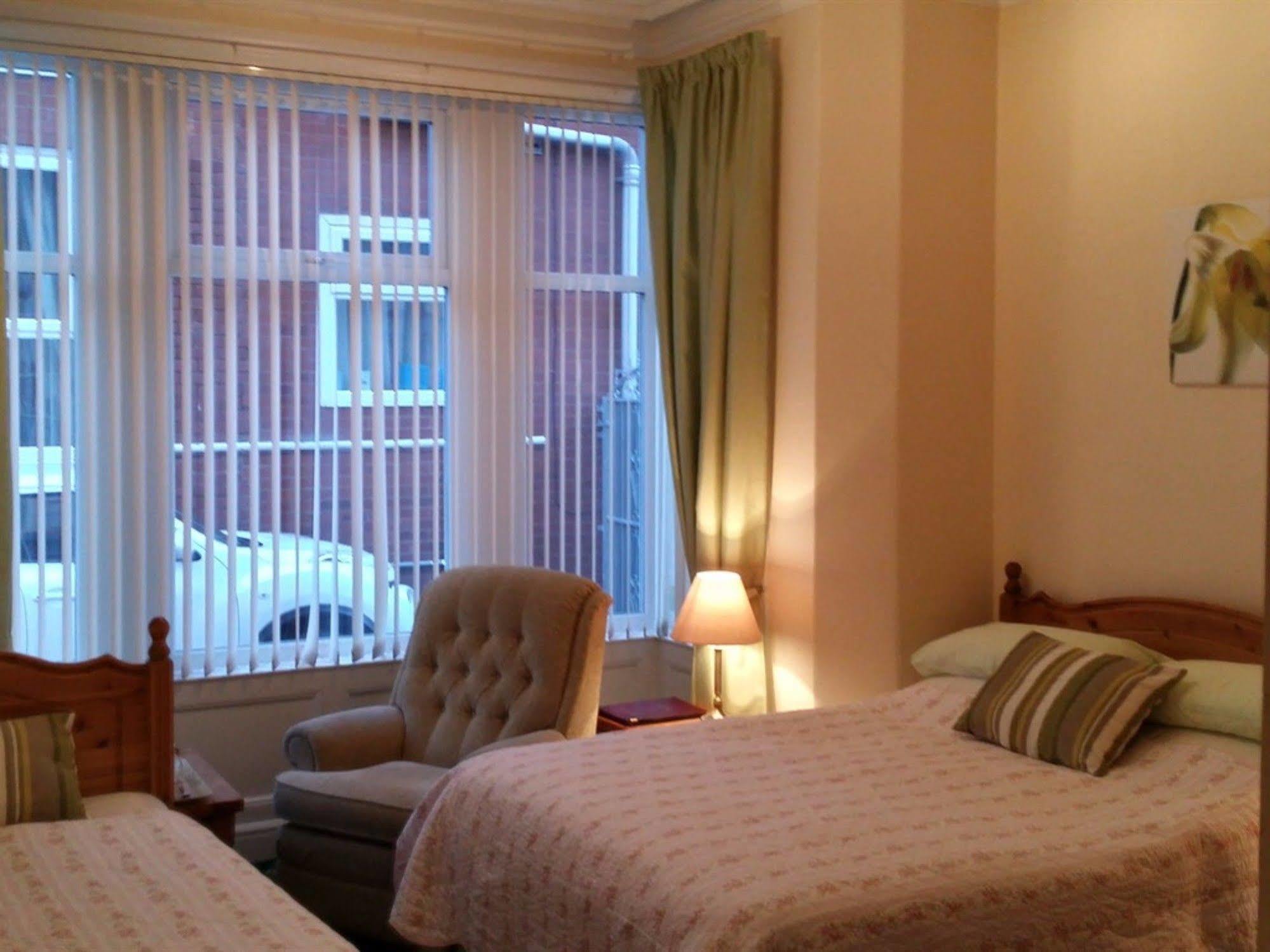 Eden House Bed & Breakfast Blackpool Eksteriør bilde